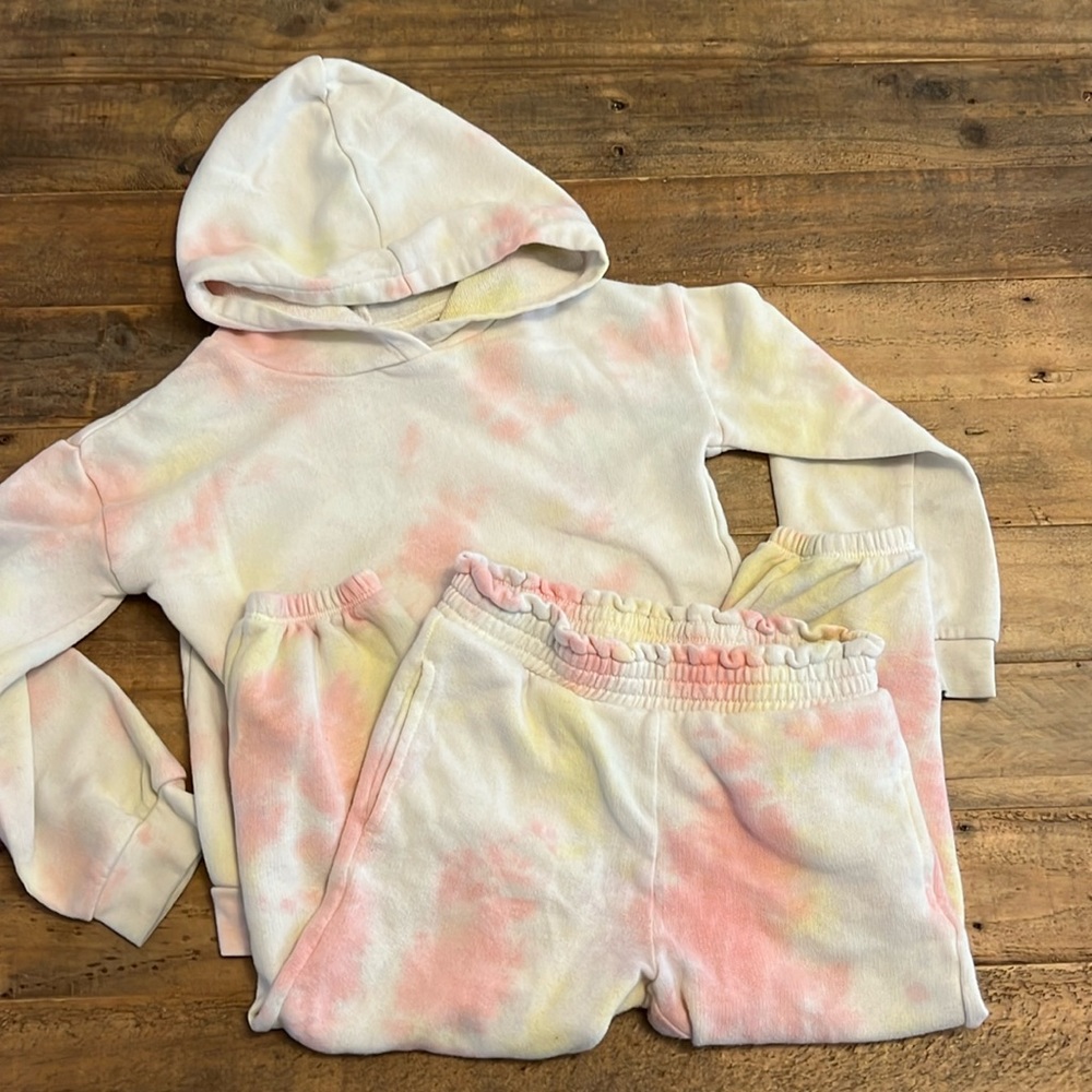 Tucker and Tate sweat suit